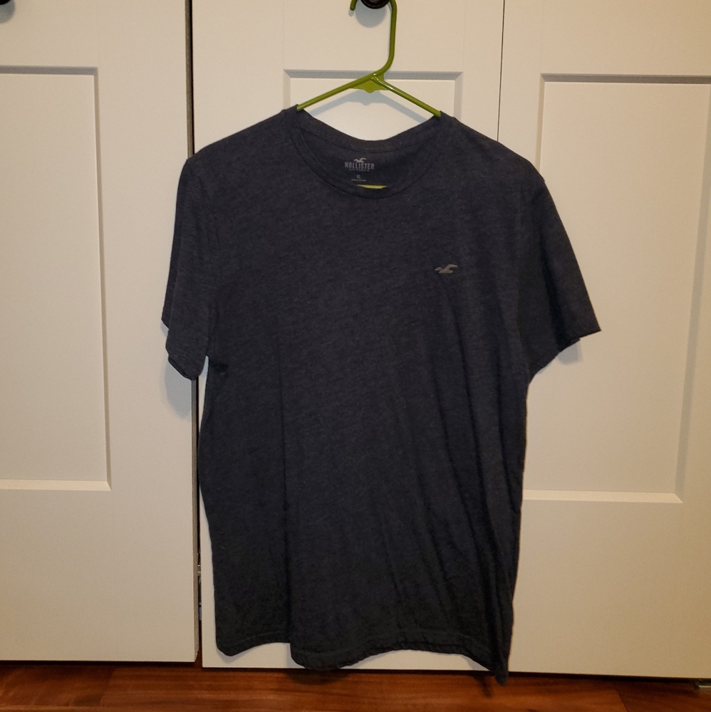 Hollister Tshirt